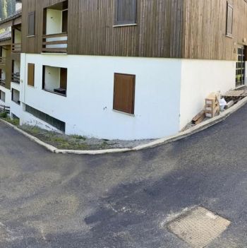 Private road reconstruction with new retaining walls and guard rails