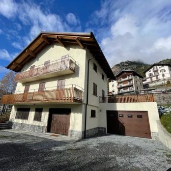 Ristrutturazione completa di edificio residenziale