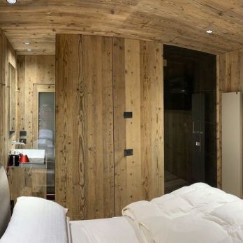 Ristrutturazione ad alta efficienza energetica eseguita con tecnologia a secco per un appartamento residenziale